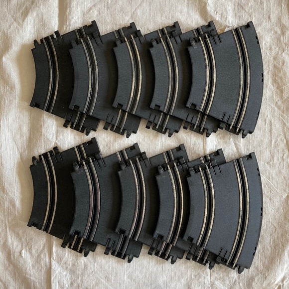 Ten Artin 1:43 Scale New Style Curved Slot Car Track Bundle - Picture 1 of 2